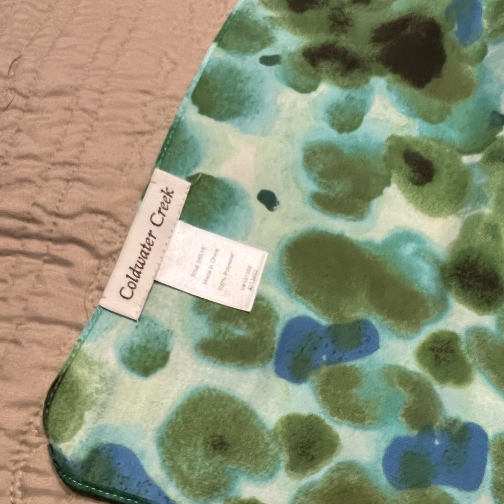 Coldwater Creek Scarf - Picture 2 of 7